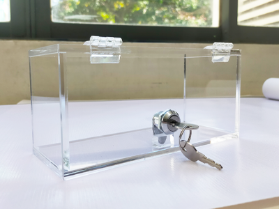 acrylic box with lock